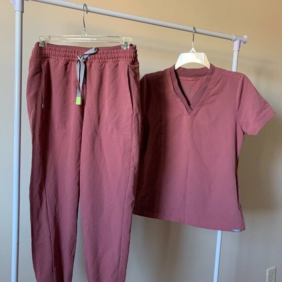 Figs Scrub Set - Picture 6 of 10